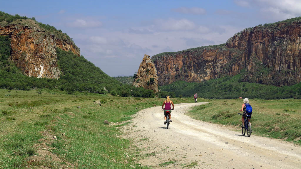 Hells Gate Cycling Tour